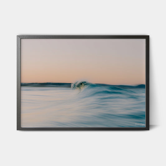 Waves In Motion V Art Print