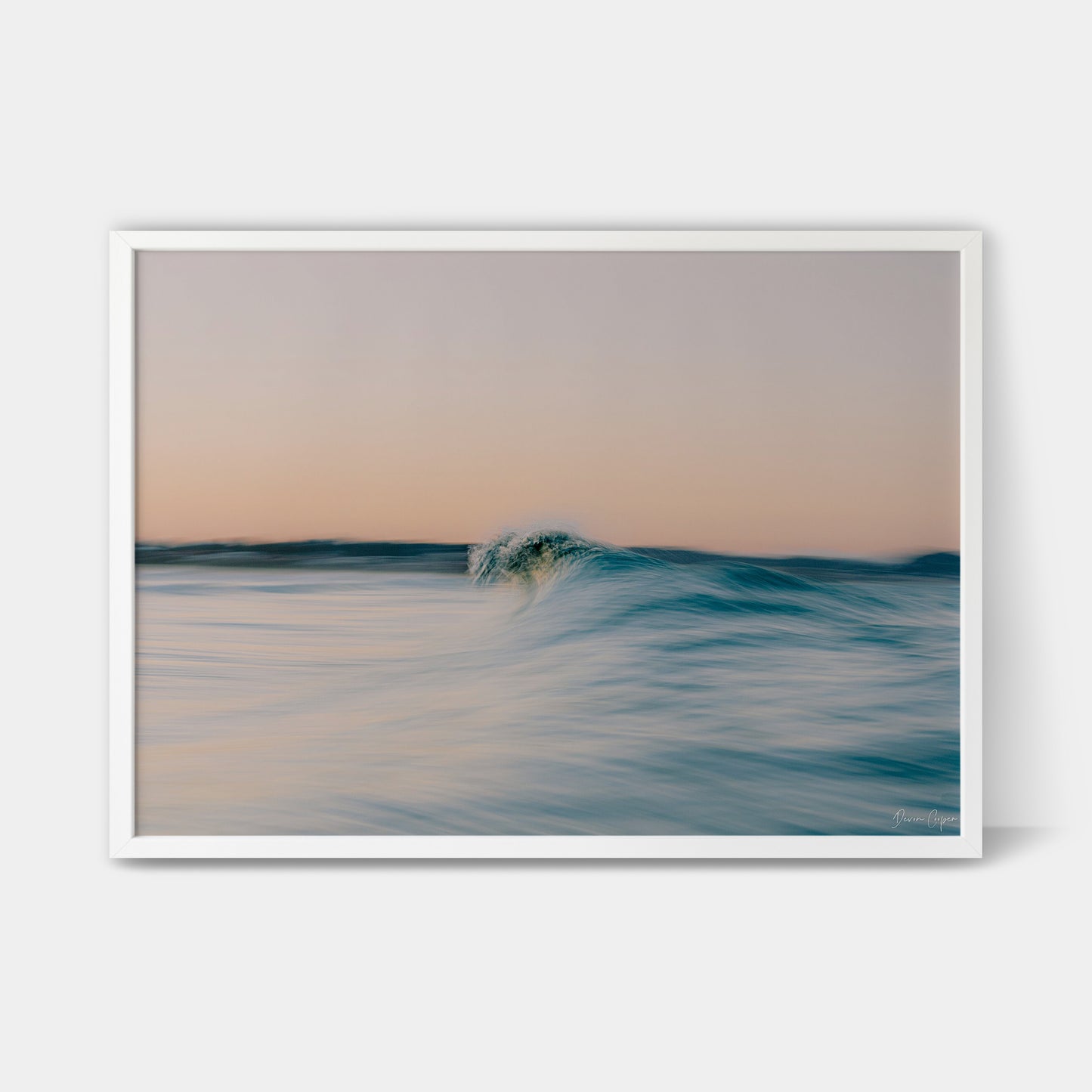 Waves In Motion V Art Print